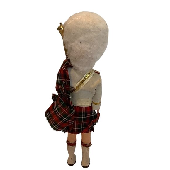 Vtg Scottish Bagpiper Doll Traditional Highland Dress White Fur Hat Plaid Kilt - Picture 5 of 8